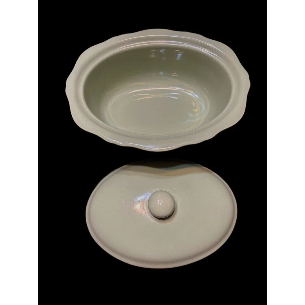 Vintage Gail Pittman Hospitality Collection Sage 1.5 Qt Covered Casserole Dish